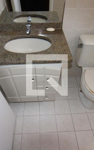Apartamento para alugar com 65m², 3 quartos e 2 vagasBanheiro 1