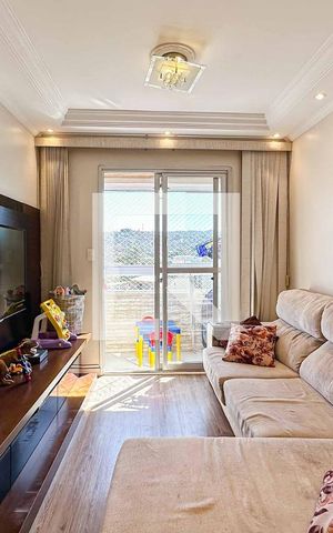 Apartamento à venda com 65m², 3 quartos e 1 vaga Apartamento à venda com 65m², 3 quartos e 1 vagaSala