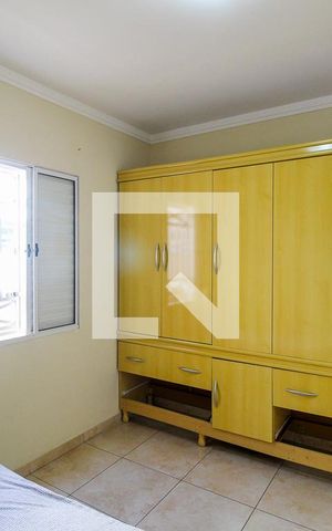 Casa à venda com 64m², 2 quartos e 2 vagas Casa à venda com 64m², 2 quartos e 2 vagasQuarto 2