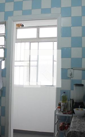 Apartamento à venda com 70m², 2 quartos e sem vagaCozinha