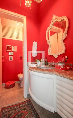 Apartamento à venda com 213m², 3 quartos e 2 vagas Apartamento à venda com 213m², 3 quartos e 2 vagasLavabo