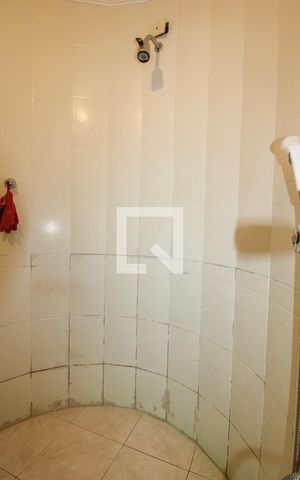 Apartamento à venda com 213m², 3 quartos e 2 vagas Apartamento à venda com 213m², 3 quartos e 2 vagasSuíte 2