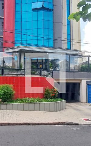 Apartamento à venda com 213m², 3 quartos e 2 vagas Apartamento à venda com 213m², 3 quartos e 2 vagasFachada