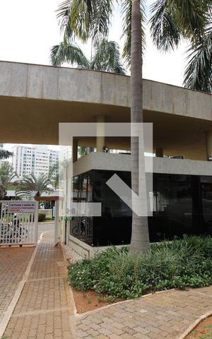 Apartamento para alugar com 75m², 3 quartos e 1 vagaFachada