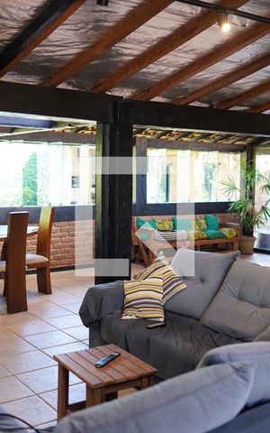 Casa à venda com 399m², 3 quartos e 2 vagasSala