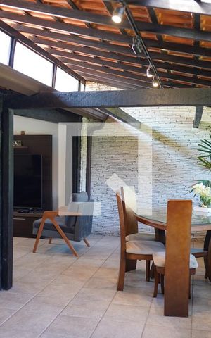 Casa à venda com 399m², 3 quartos e 2 vagasSala