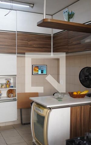 Casa à venda com 399m², 3 quartos e 2 vagasCozinha