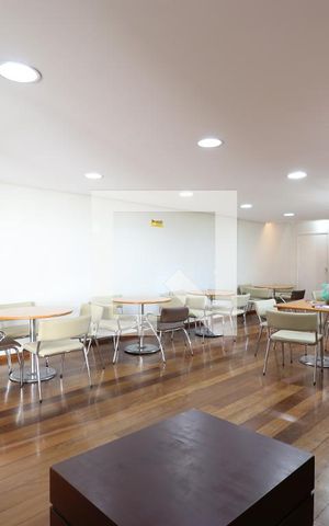 Apartamento à venda com 123m², 3 quartos e 2 vagasÁrea comum - Salão de festas
