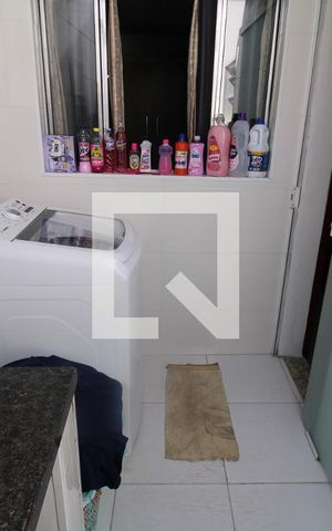 Casa à venda com 440m², 8 quartos e 4 vagasCasa 4 - Área de Serviço