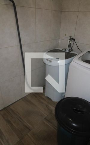 Casa à venda com 440m², 8 quartos e 4 vagasCasa 1 - Área de Serviço