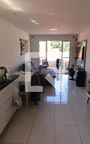 Casa à venda com 440m², 8 quartos e 4 vagasCasa 4 - Sala / Cozinha