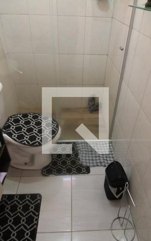 Casa à venda com 440m², 8 quartos e 4 vagasCasa 3 - Banheiro