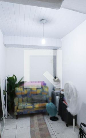 Casa de condomínio à venda com 114m², 3 quartos e 2 vagasDepósito