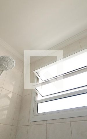 Casa de condomínio à venda com 114m², 3 quartos e 2 vagasBanheiro Social