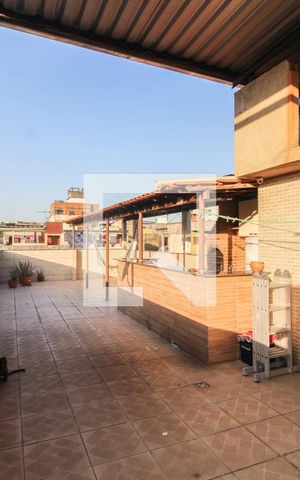 Casa para alugar com 200m², 2 quartos e 2 vagas Casa para alugar com 200m², 2 quartos e 2 vagasTerraço