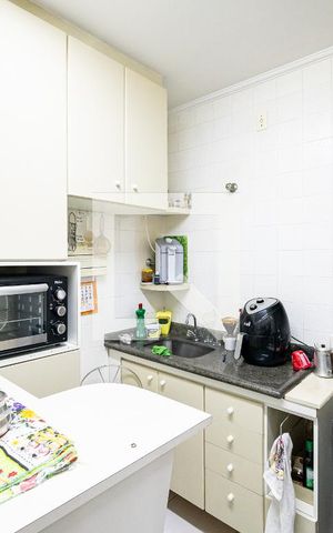 Apartamento à venda com 65m², 2 quartos e 1 vagaCozinha