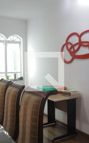 Casa à venda com 312m², 3 quartos e 2 vagasSala