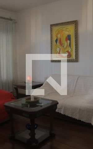 Casa à venda com 312m², 3 quartos e 2 vagasSala
