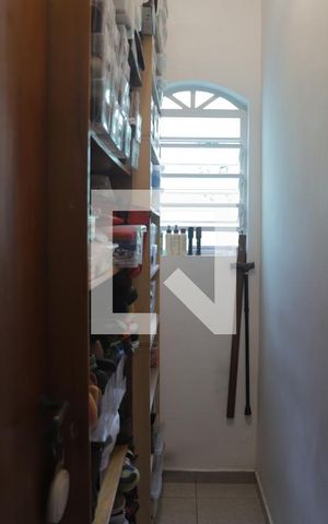 Casa à venda com 312m², 3 quartos e 2 vagasDespensa