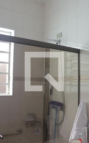 Casa à venda com 312m², 3 quartos e 2 vagasBanheiro Suite Master