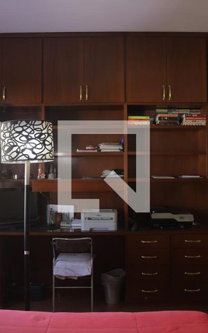 Casa à venda com 312m², 3 quartos e 2 vagasSuite 1