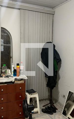 Casa à venda com 176m², 3 quartos e 2 vagas Casa à venda com 176m², 3 quartos e 2 vagasQuarto 4