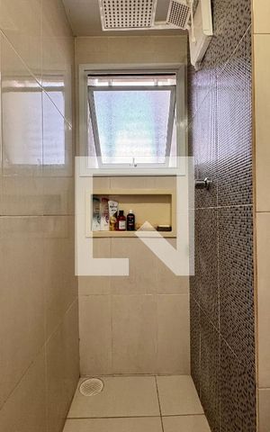 Apartamento à venda com 38m², 1 quarto e 1 vaga Apartamento à venda com 38m², 1 quarto e 1 vagaBanheiro