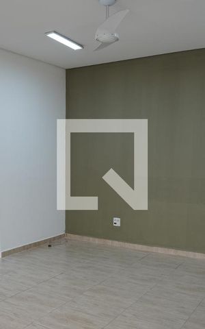 Casa para alugar com 150m², 3 quartos e 2 vagasSala