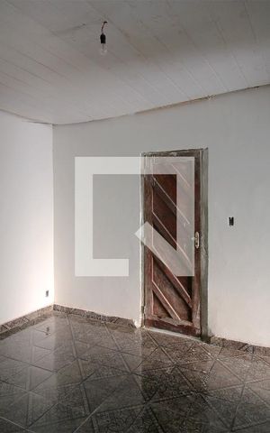 Casa para alugar com 80m², 2 quartos e 3 vagasSala