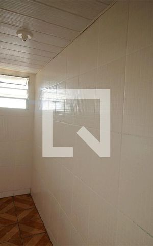 Casa para alugar com 80m², 2 quartos e 3 vagasCloset