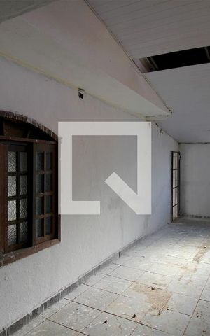 Casa para alugar com 80m², 2 quartos e 3 vagasGaragem