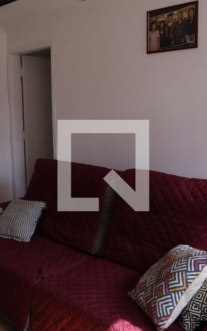 Casa à venda com 180m², 3 quartos e 2 vagasSala