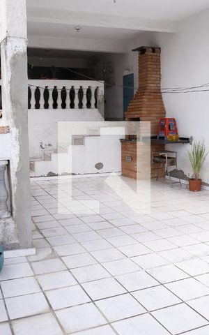 Casa à venda com 180m², 3 quartos e 2 vagasVaranda gourmet