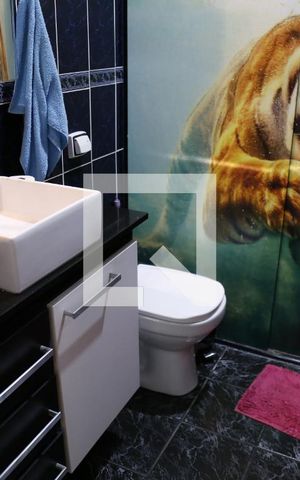Casa à venda com 180m², 3 quartos e 2 vagasBanheiro Social