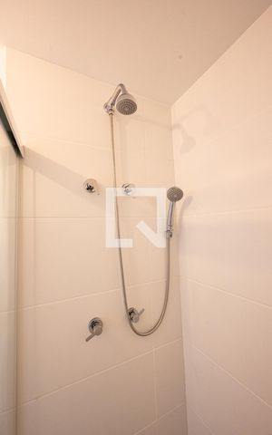 Studio para alugar com 26m², 1 quarto e sem vaga Studio para alugar com 26m², 1 quarto e sem vagaBanheiro Social