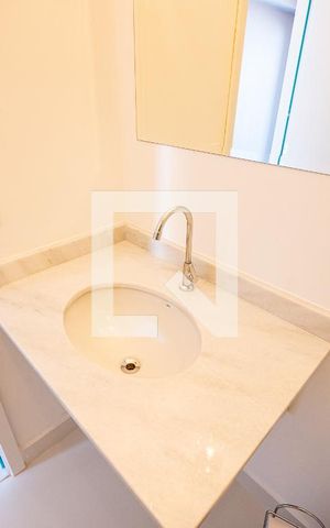 Studio para alugar com 26m², 1 quarto e sem vaga Studio para alugar com 26m², 1 quarto e sem vagaBanheiro Social