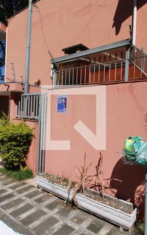 Casa à venda com 120m², 3 quartos e 2 vagasFachada
