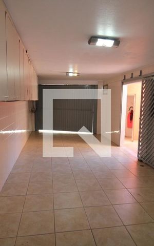 Casa à venda com 120m², 3 quartos e 2 vagasÁrea de Serviço