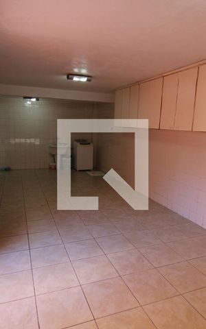 Casa à venda com 120m², 3 quartos e 2 vagasÁrea de Serviço