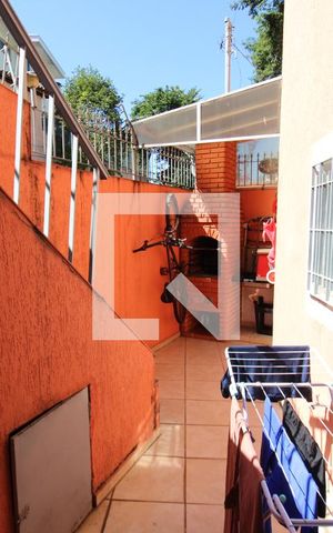 Casa à venda com 120m², 3 quartos e 2 vagasÁrea de Serviço
