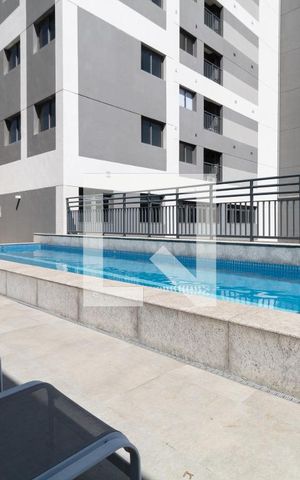 Apartamento à venda com 30m², 1 quarto e sem vagaÁrea comum - Piscina