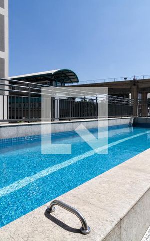 Apartamento à venda com 30m², 1 quarto e sem vagaÁrea comum - Piscina