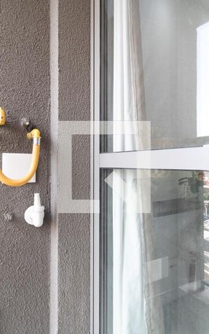 Apartamento à venda com 30m², 1 quarto e sem vagaÁrea de Serviço