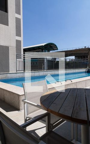 Apartamento à venda com 30m², 1 quarto e sem vagaÁrea comum - Piscina