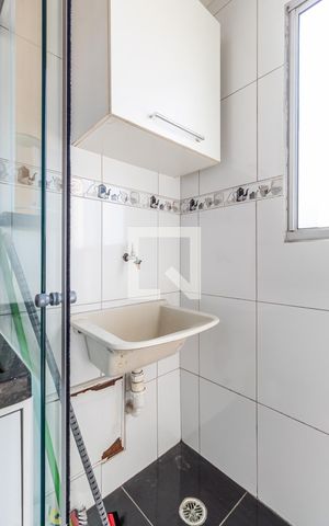 Apartamento para alugar com 40m², 2 quartos e 1 vaga Apartamento para alugar com 40m², 2 quartos e 1 vagaÁrea de Serviço