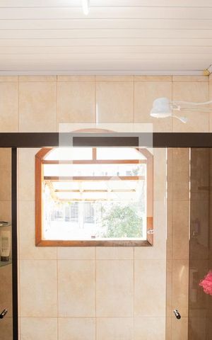 Casa à venda com 250m², 3 quartos e 3 vagas Casa à venda com 250m², 3 quartos e 3 vagasBaheiro - Suíte 2
