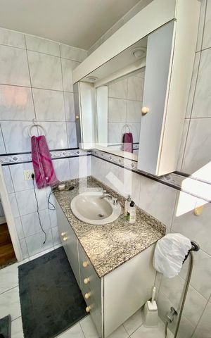 Apartamento à venda com 82m², 3 quartos e 1 vaga Apartamento à venda com 82m², 3 quartos e 1 vagaBanheiro 1