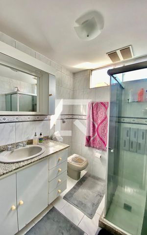 Apartamento à venda com 82m², 3 quartos e 1 vaga Apartamento à venda com 82m², 3 quartos e 1 vagaBanheiro 1