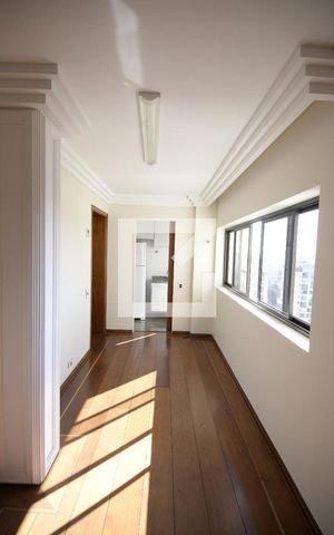 Apartamento à venda com 540m², 5 quartos e 5 vagasCorredor