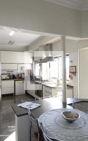 Apartamento à venda com 540m², 5 quartos e 5 vagasSala